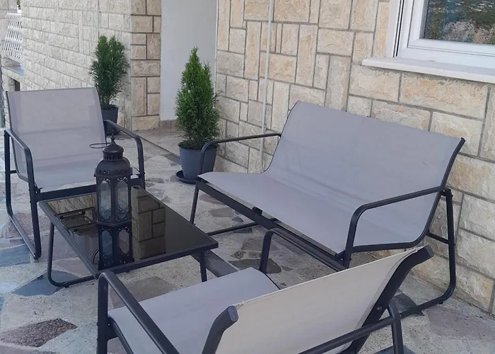 Apartment Matuka 2 *